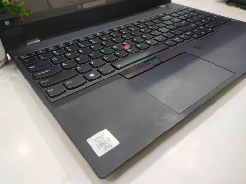 LENOVO THINKPAD T15  i7 10th 16gb 512GB SSD 15.6Pouce Tactile
