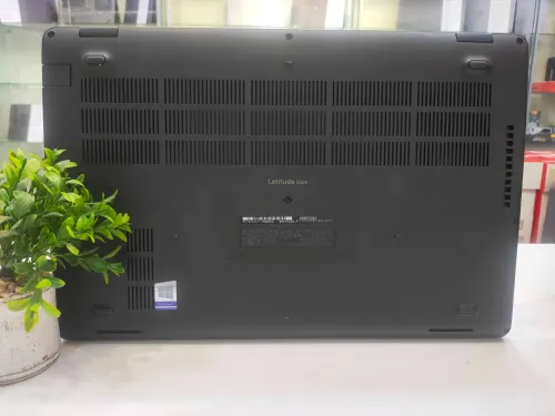 DELL LATITUDE 5500 I5-8Th 8GB 256SSD  15.6P