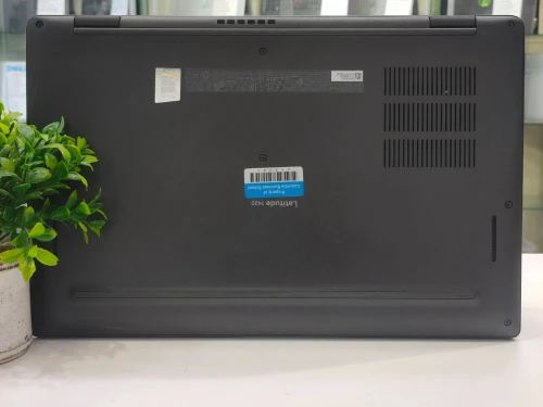 DELL latitude 7420  Carbone 32GB 512ssd 14P