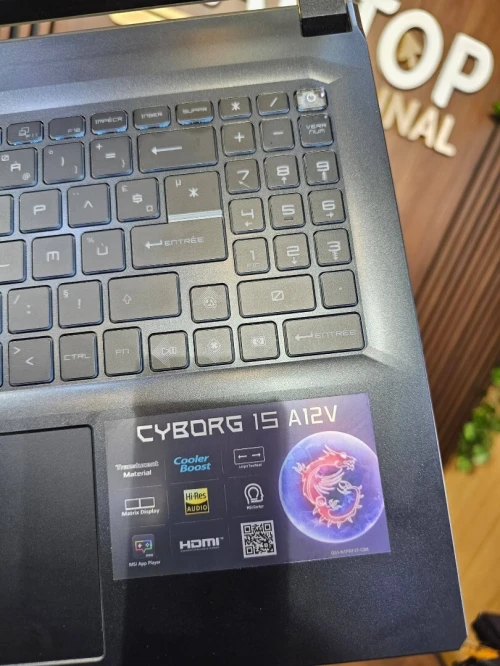 MSI Cyborg 15 A12VF i5 12th 16gb 512GB RTX4060 15P