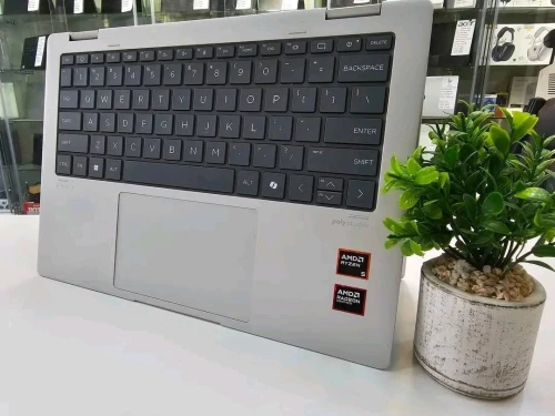 HP ENVY X360 2in1 14 AMD Ryzen 5  16GB. 512SSD Tactile 14P