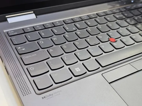 Lenovo Thinkpad X1 Yoga Gen 6 I7-11th  32GB 1TB SSD 13.3P 