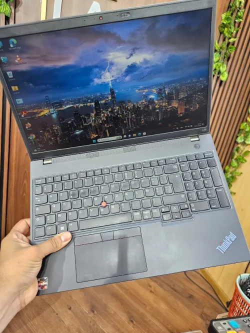 Lenovo Thinkpad L15 Gen4  Ryzen 5 16GB 256SSD  15Pouce