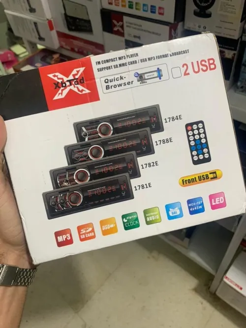 راديو بلوتوث متعدد الوسائط مع مخرج USB / بطاقة MicroSD / مدخل Aux.