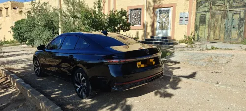 Volkswagen Passat 2025 Pro