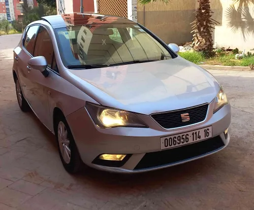Seat Ibiza 2014 Fully +Toit ouvrant