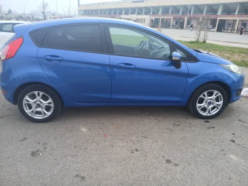 Ford Fiesta 2015 Titanium 