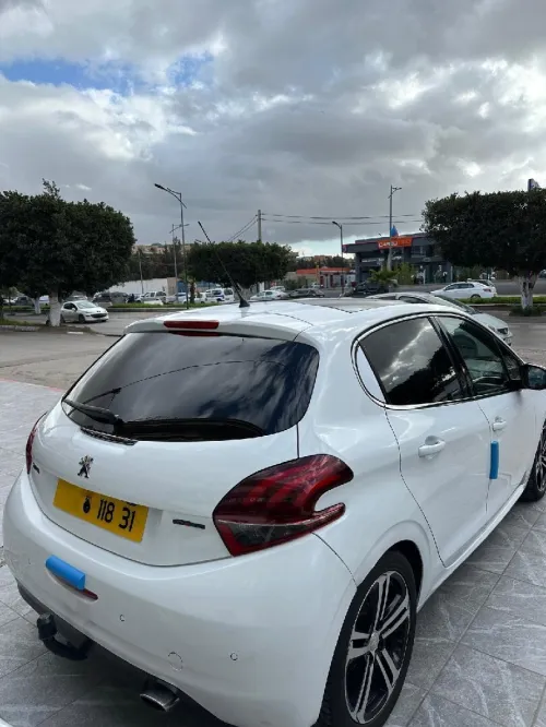 Peugeot 208 2018 GT Line