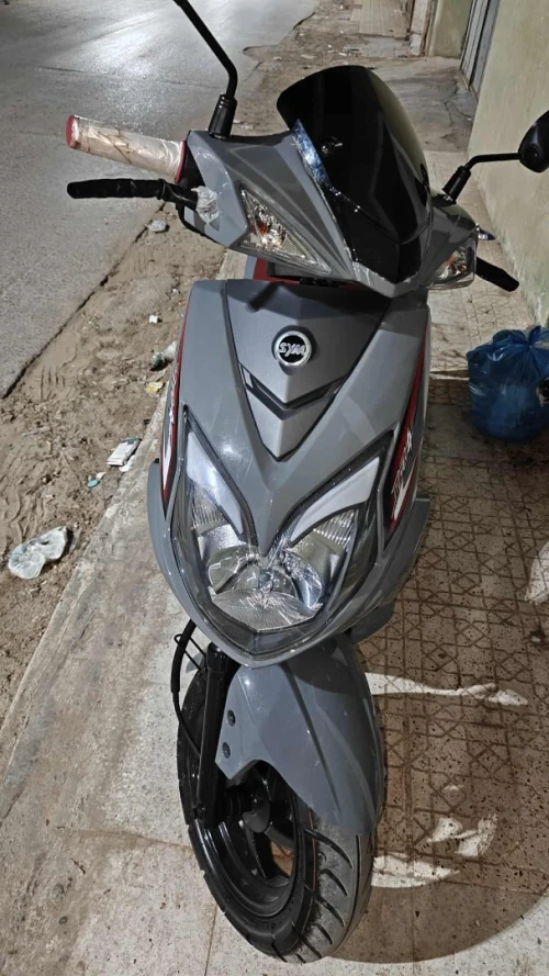 Sym Jet4 