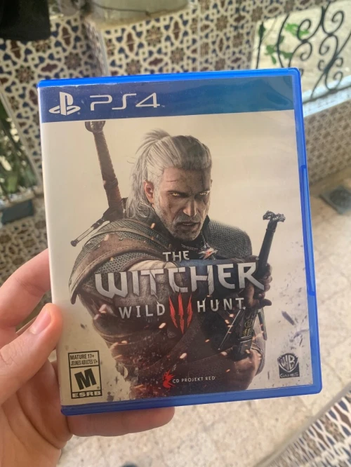 The witcher 3 Cd Ps4 prix chbab 