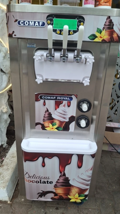 Machine de glaces