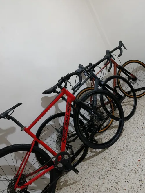 Des vélos Originaux toutes marques Rockrider TREK vélo électrique taille L XL 27.5 29 28 pouces livraison Disponible