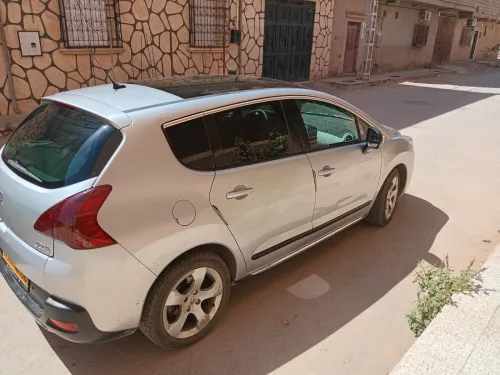 Peugeot 3008 2011 3008