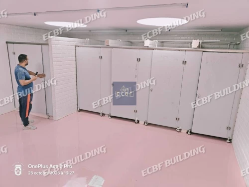 HPL - Cabine sanitaire et cassier en hpl
