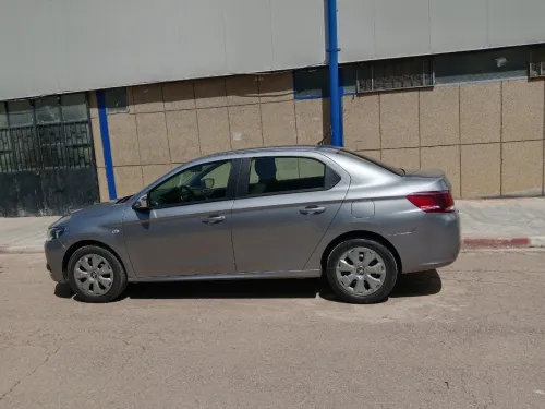 Peugeot 301 2022 301