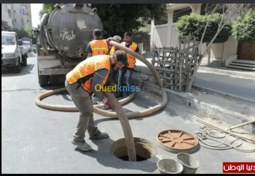 camion débouchage canalisation nettoyage vidange 24h7j