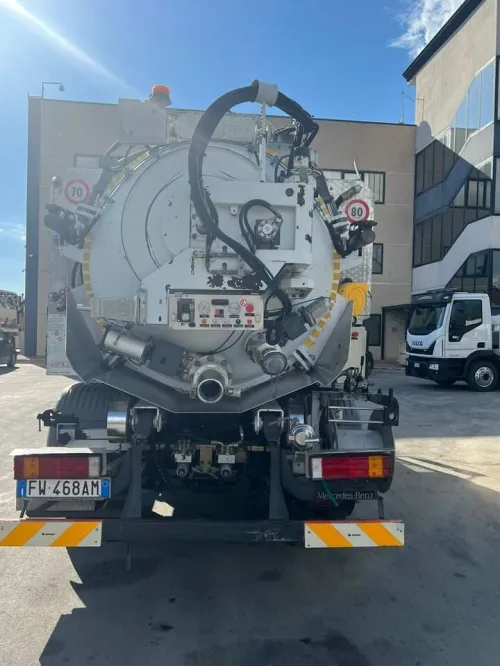 Camion débouchage canalisation vidange nettoyage 24h 24h