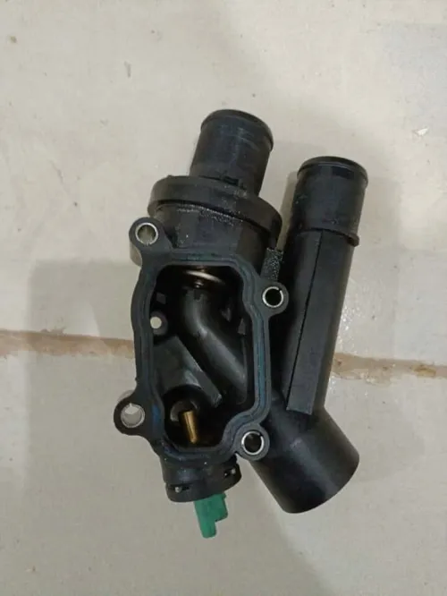 Pipe Thermostat Freelander2 et Evoque