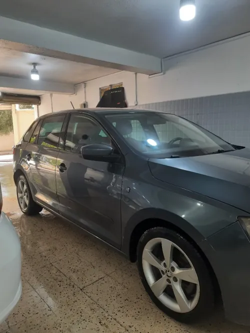 Skoda Rapid Spaceback 2015 Ambition