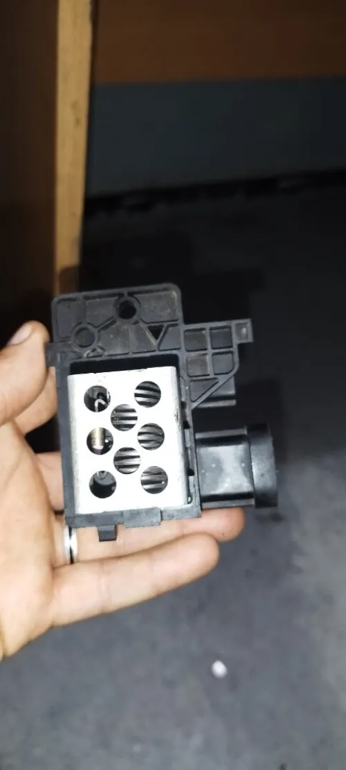 Résistance ventilateur clio 4 GT kongoo duster