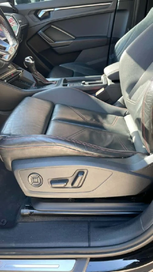 Audi Q3 2023 S line