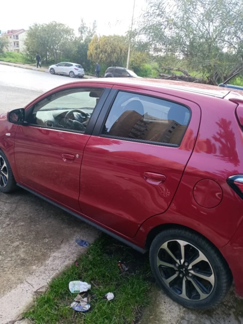 Mitsubishi Mirage 2023 Space star