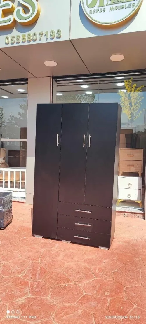 Armoire et commodes disponible chez nous Livraison disponible a domicile 0561085348