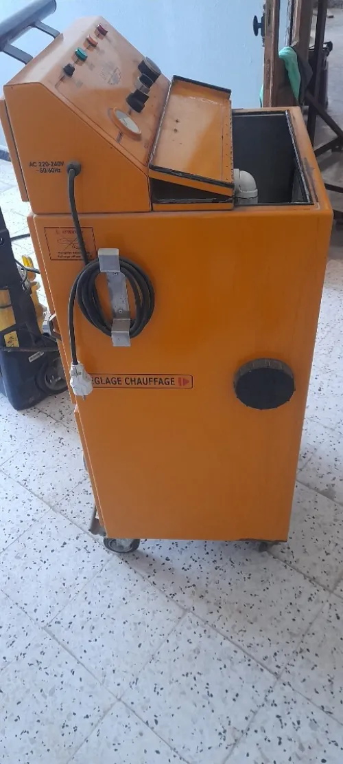 Machine detartreuse (lavage bloc et radiateur)+ karsher