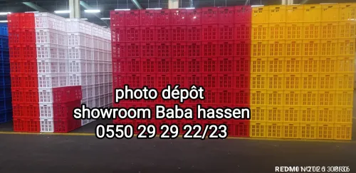 Caisse de rangement et palette