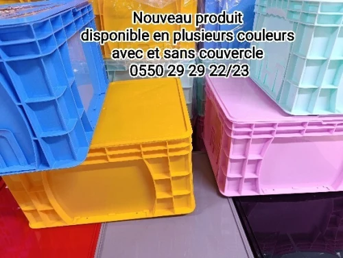 Caisse de rangement et palette