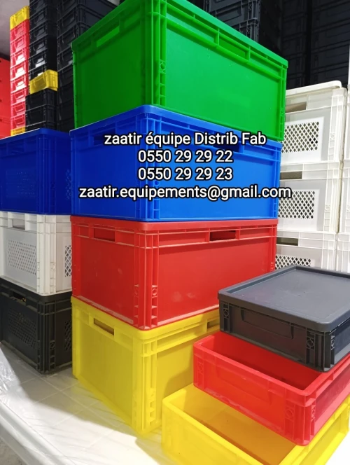 Caisse de rangement et palette