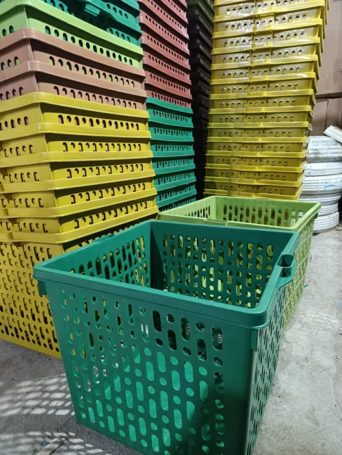 Chariot en plastique grand modèle