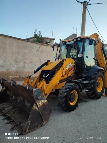 Location jcb