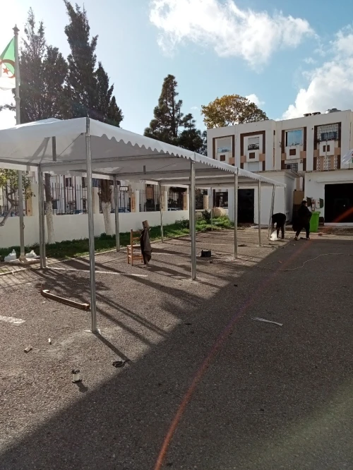 Fabrication et vente de tentes & chapiteax