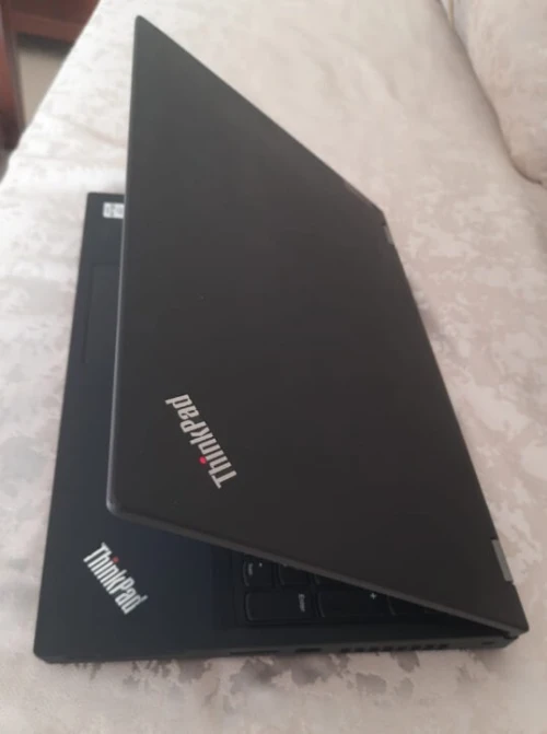 ThinkPad P15 Gen1 i7-10850H 16GB  512GB SSD 