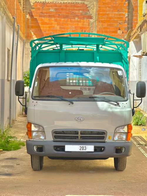 Hyundai HD65 2003