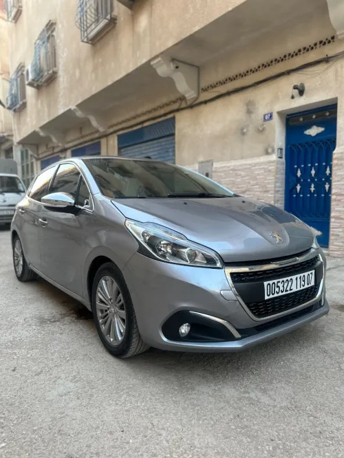 Peugeot 208 2019 Allure Facelift