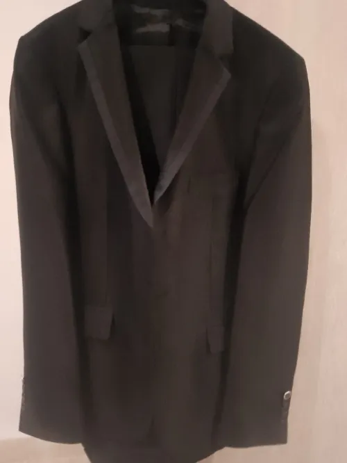 costume classique jivenchi