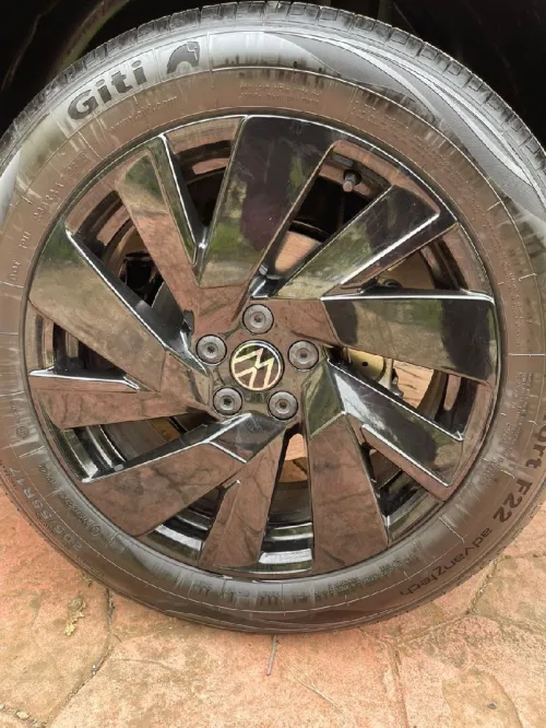 Volkswagen Tharu 2025 XR turbo