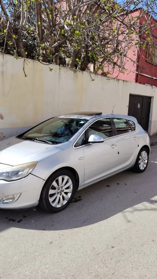 Opel Astra 2012 Astra