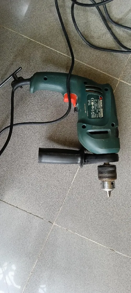 Chignole/ visseuse Black & Decker made in England