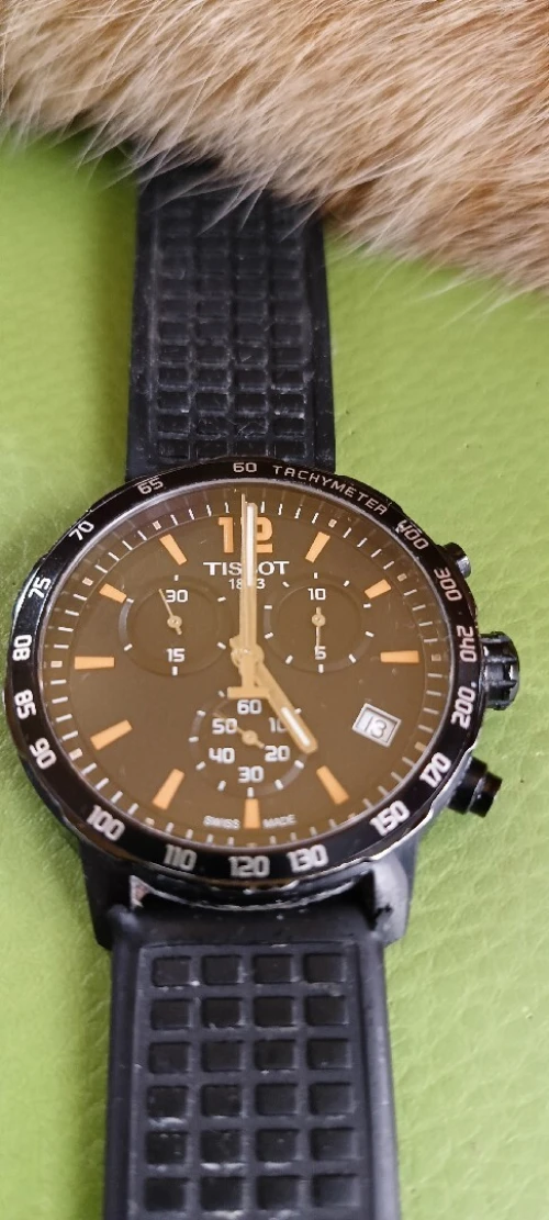 Montre Tissot originale pour homme avec certificat de garantie internationale