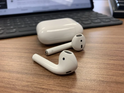 AIRPODS