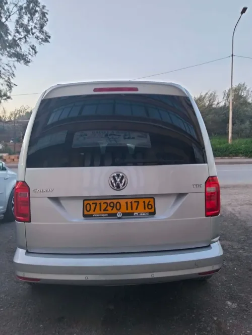 Volkswagen Caddy 2017 Highline