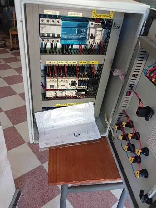 Armoires électriques pour chambre froide positive et négative 