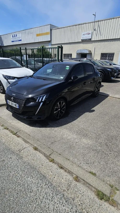 Peugeot 208 2023 GT