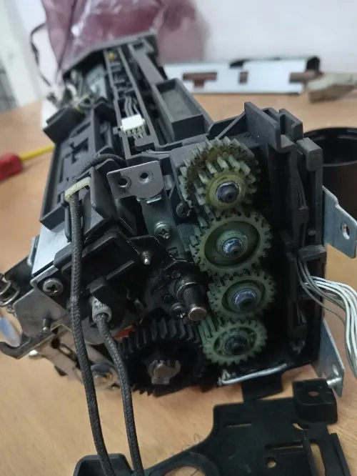 Maintenance informatique bureautique électronique 