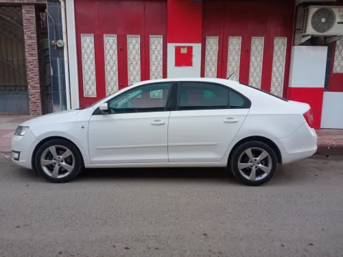 Skoda Rapid 2015 Ambition