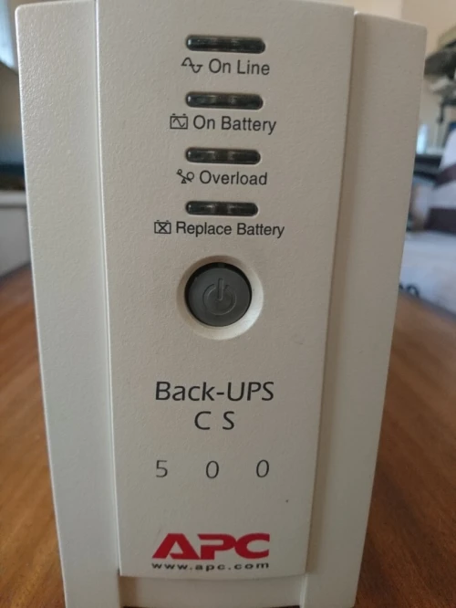 Onduleur APC 500 VA défaut batteries 