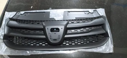 Calandre sandero Stepway 2016